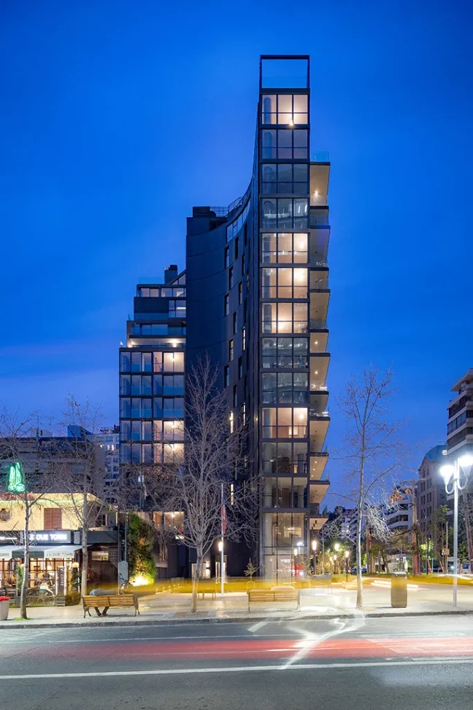 Fotografía de proyecto Edificio Isidora & Benjamín en Las Condes - Exxacon Inmobiliaria